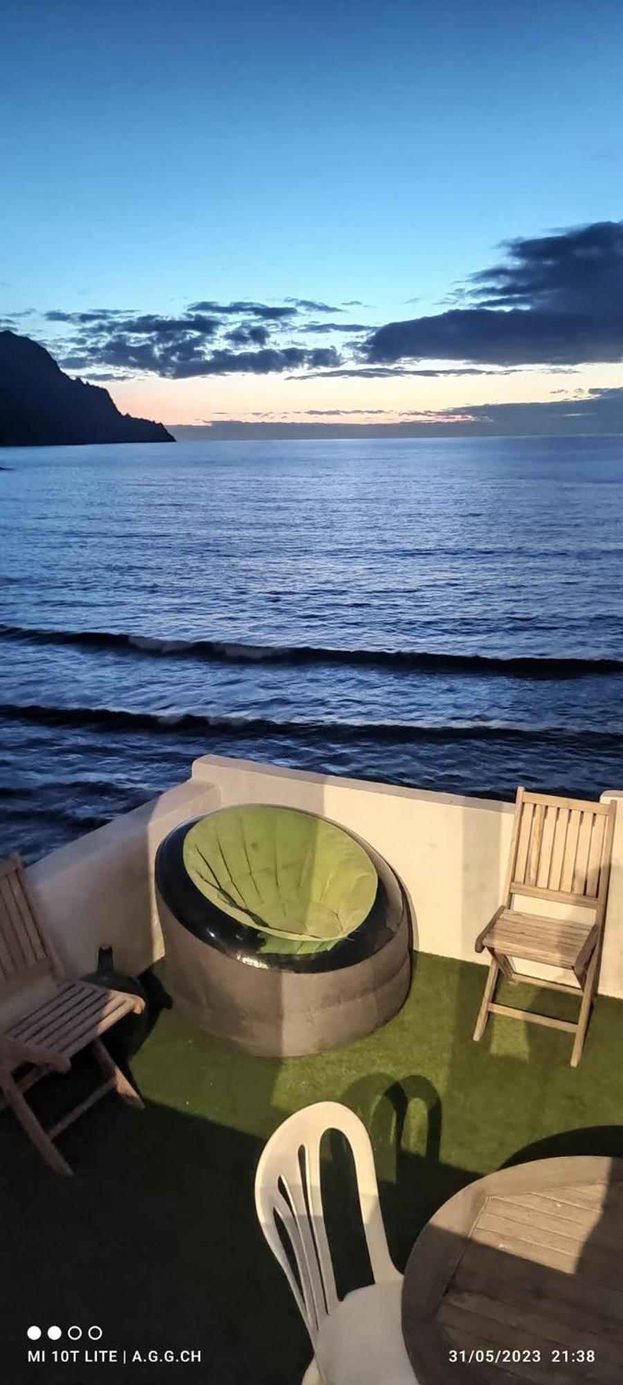 Ocean Front La Maresia Holiday 2 Apartments Taganana Exterior foto
